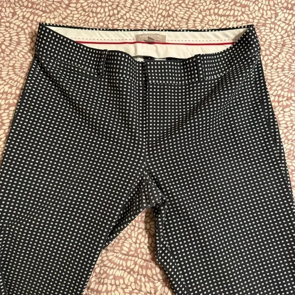 Banana Republic Black and White Patterned Pants - Picture 3 of 6